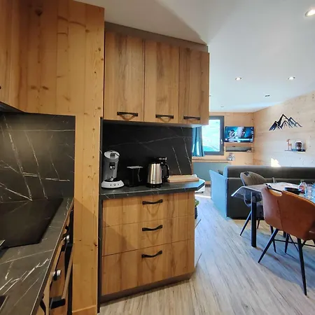 Apartment Cosy 6 Pers. Skis Aux Pieds, Balcon, 2 Ch. A